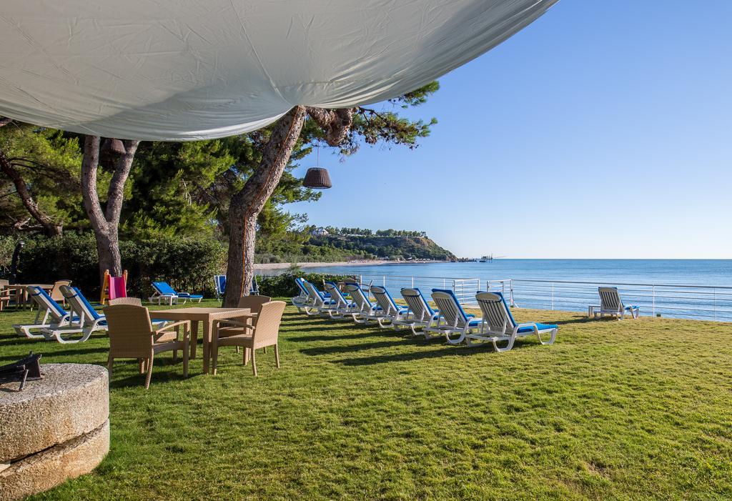 Villa Vignola Hotel Vasto Exterior photo